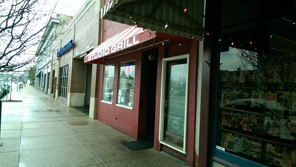 Studio Grill | restaurant | 312 W Michigan Ave, Kalamazoo, MI 49007, USA | 2693414100 OR +1 269-341-4100