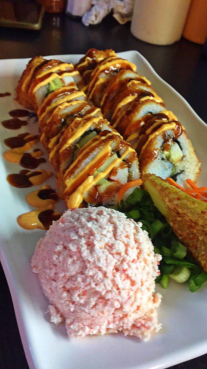 Sushilon Sushi Y Mariscos | restaurant | 2199 Edison Hwy, Bakersfield, CA 93305, USA | 8052682544 OR +1 805-268-2544