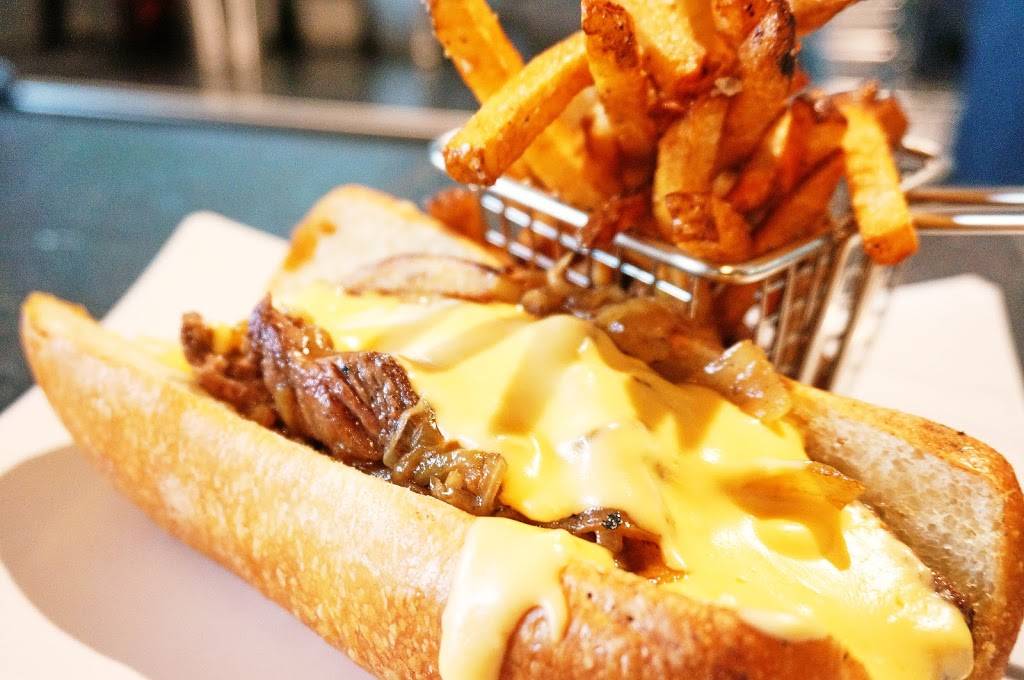 Three Notchd Craft Kitchen & Brewery | restaurant | 520 2nd St SE, Charlottesville, VA 22902, USA | 4349563141 OR +1 434-956-3141