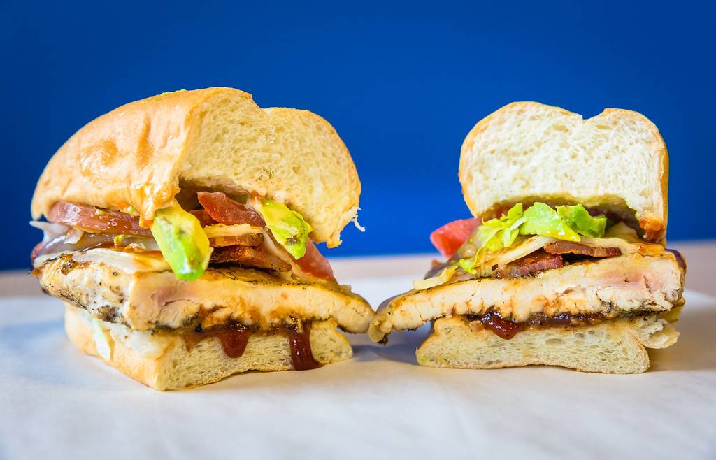 DONNIES BBQ | restaurant | 3242 W Grant Line Rd, Tracy, CA 95304, USA | 2098348877 OR +1 209-834-8877