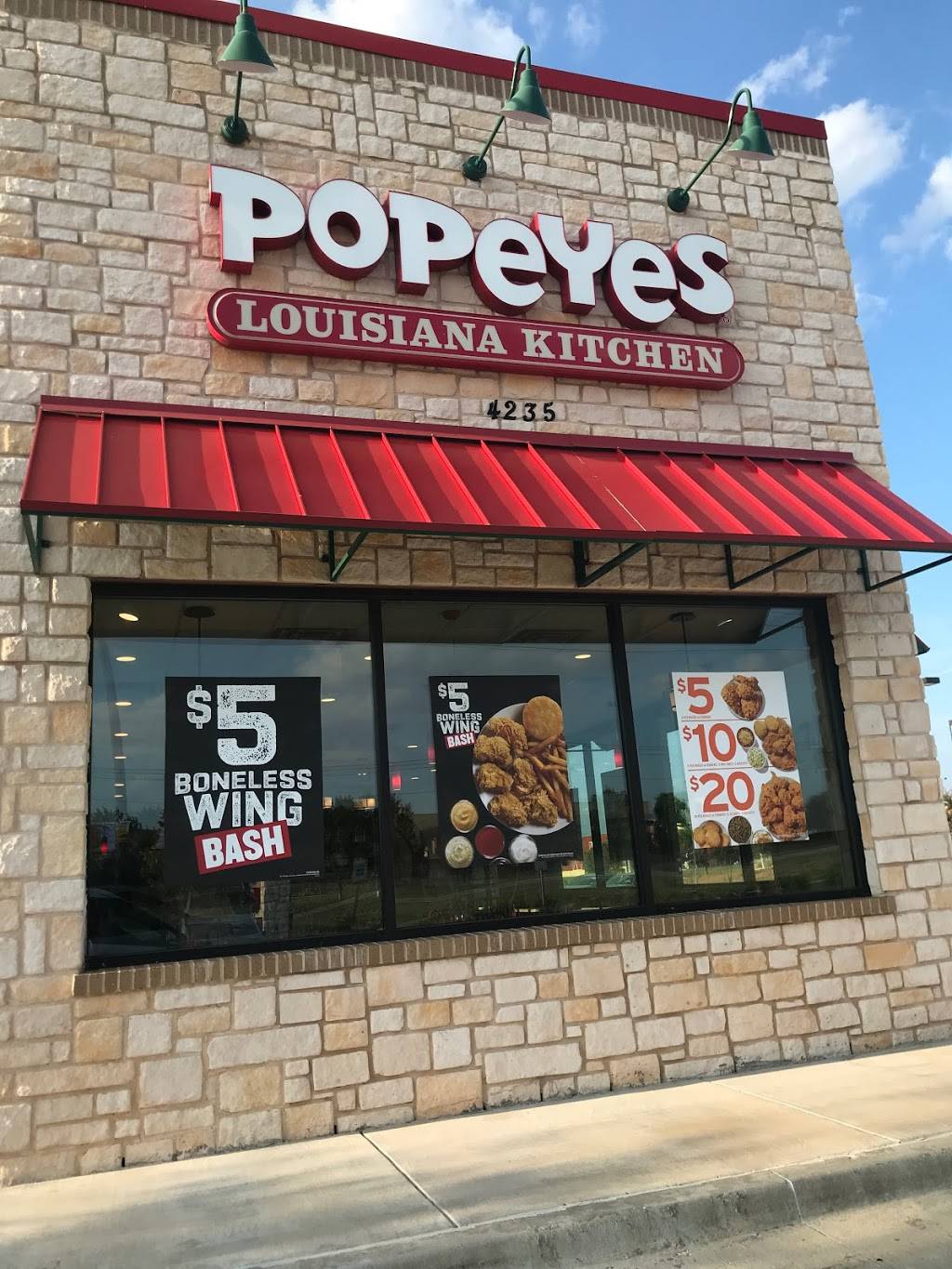 Popeyes Louisiana Kitchen | restaurant | 4211 E University Dr, Prosper, TX 75078, USA | 9723479132 OR +1 972-347-9132