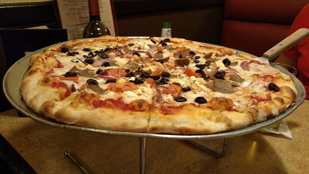 Plum Tomato Italian Restaurant and Pizzeria | restaurant | 1988 Pinellas Avenue, Tarpon Springs, FL 34689, USA | 7279439556 OR +1 727-943-9556