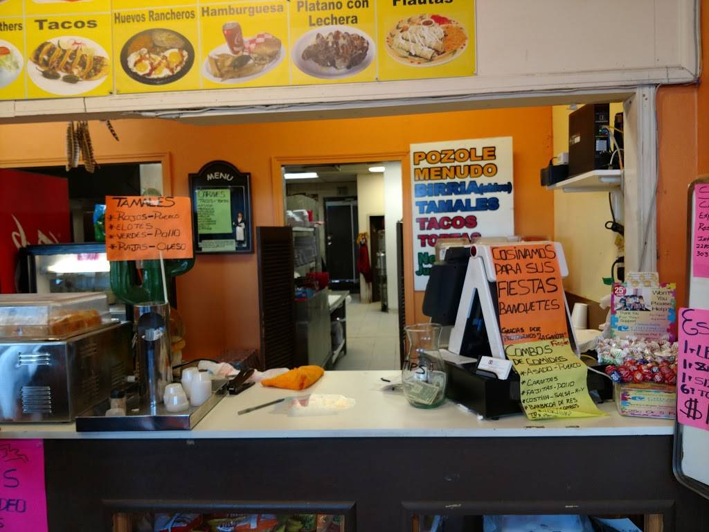 La Gaviota Restaurante | restaurant | 2280 S Quebec St C, Denver, CO 80231, USA | 3033689941 OR +1 303-368-9941