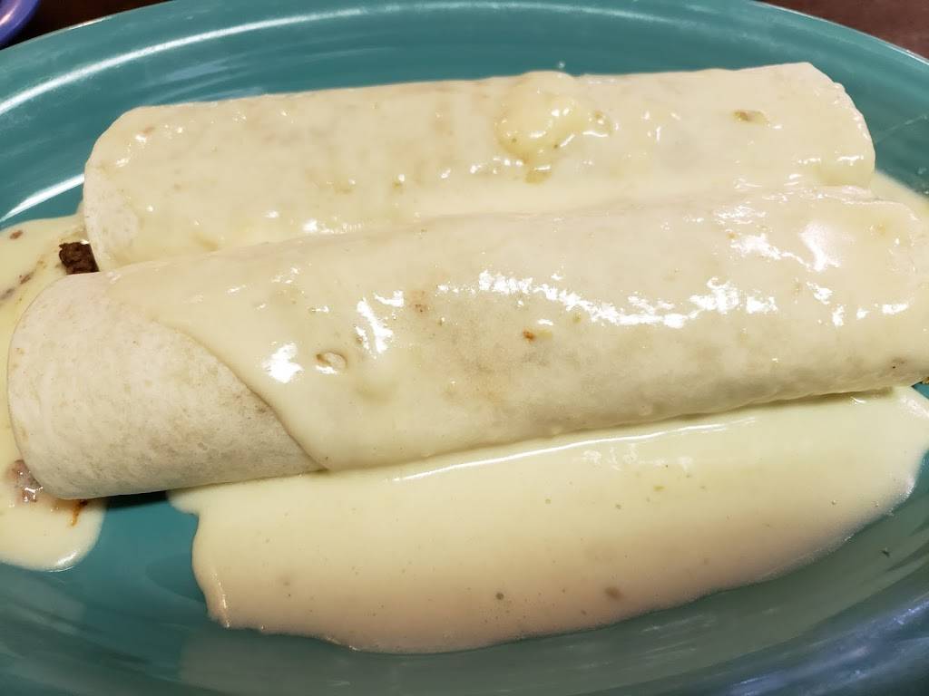 La Fuente Mexican Restaurant | restaurant | 917 NE Woods Chapel Rd, Lees Summit, MO 64064, USA | 8165242722 OR +1 816-524-2722