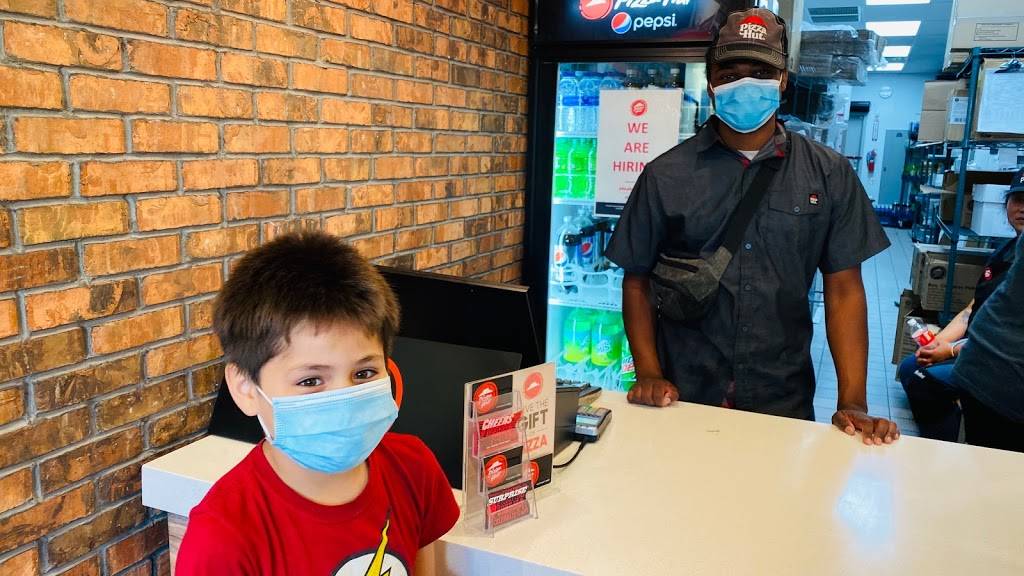 Pizza Hut | meal takeaway | 3950 S Mountain Vista St, Las Vegas, NV 89121, USA | 7028593095 OR +1 702-859-3095