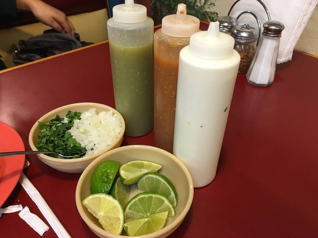 El Cabrito | restaurant | 956 1000 N, Salt Lake City, UT 84116, USA | 8013632645 OR +1 801-363-2645