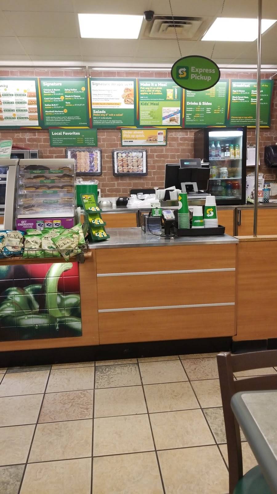 Subway | meal takeaway | 11192 Lorraine Rd, Gulfport, MS 39503, USA | 2288315764 OR +1 228-831-5764