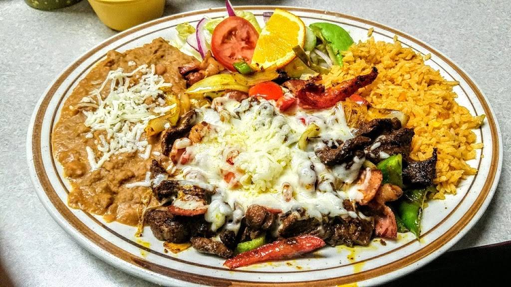 El Lienzo Charro | restaurant | 2308 Chicago Rd, Chicago Heights, IL 60411, USA | 7085159243 OR +1 708-515-9243