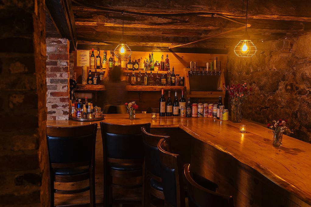 Concinnity deli & lounge | restaurant | 102 Front St, Bath, ME 04530, USA | 2074427220 OR +1 207-442-7220