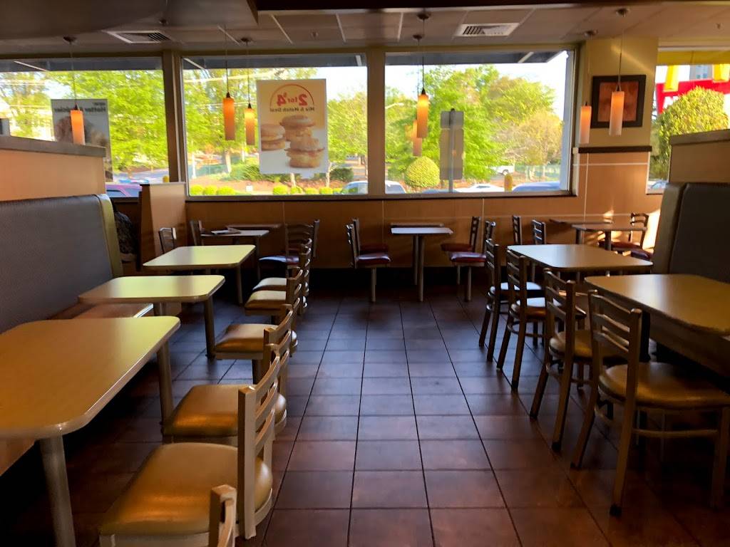 McDonalds | cafe | 780 N Martin Luther King Jr Dr, Winston-Salem, NC 27101, USA | 3367211735 OR +1 336-721-1735