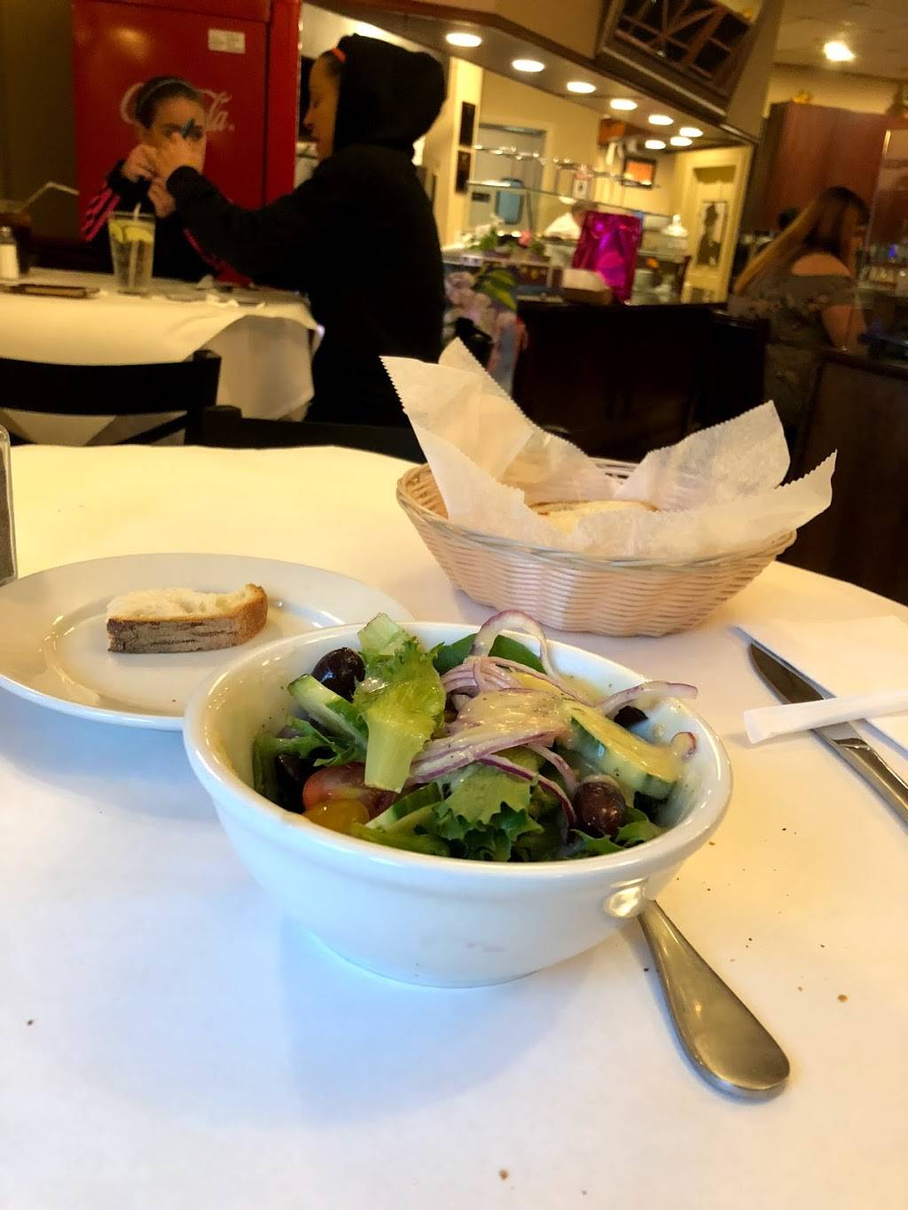 Doras Pizza and Ristorante | restaurant | 1859 E Main St, Mohegan Lake, NY 10547, USA | 9147431880 OR +1 914-743-1880