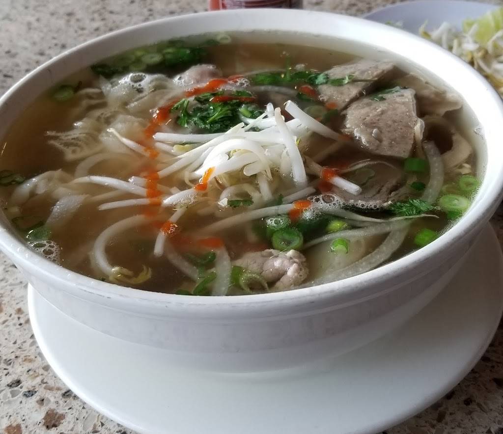Pho Mai | restaurant | 4505 Chino Hills Pkwy, Chino Hills, CA 91709, USA | 9096066500 OR +1 909-606-6500