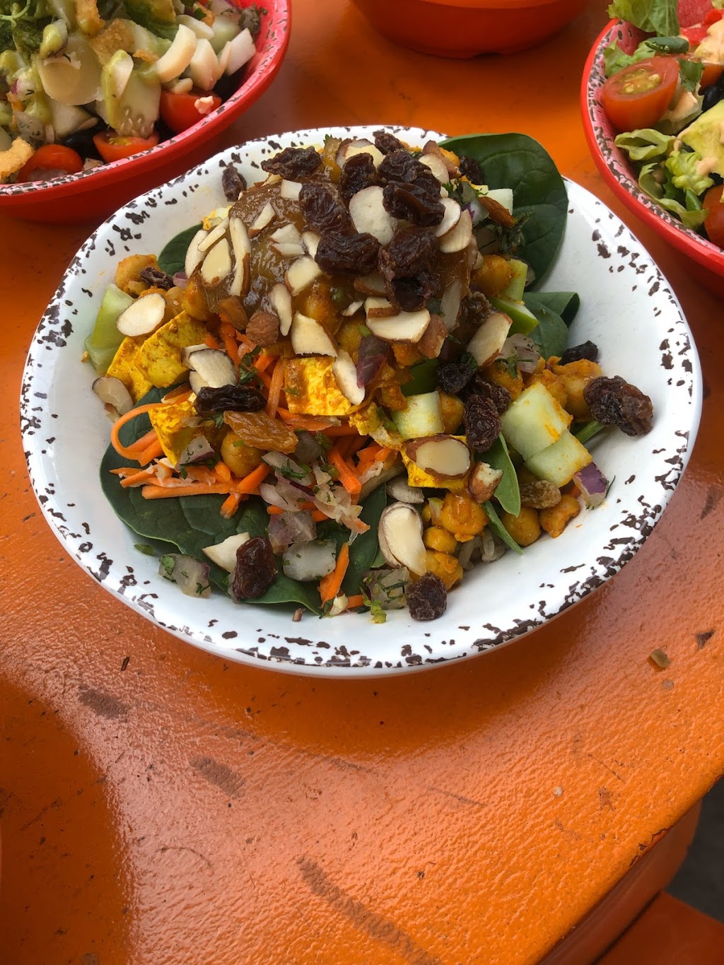 Fruition organic | restaurant | 350 N Sepulveda Blvd #2, Manhattan Beach, CA 90266, USA | 3103740070 OR +1 310-374-0070