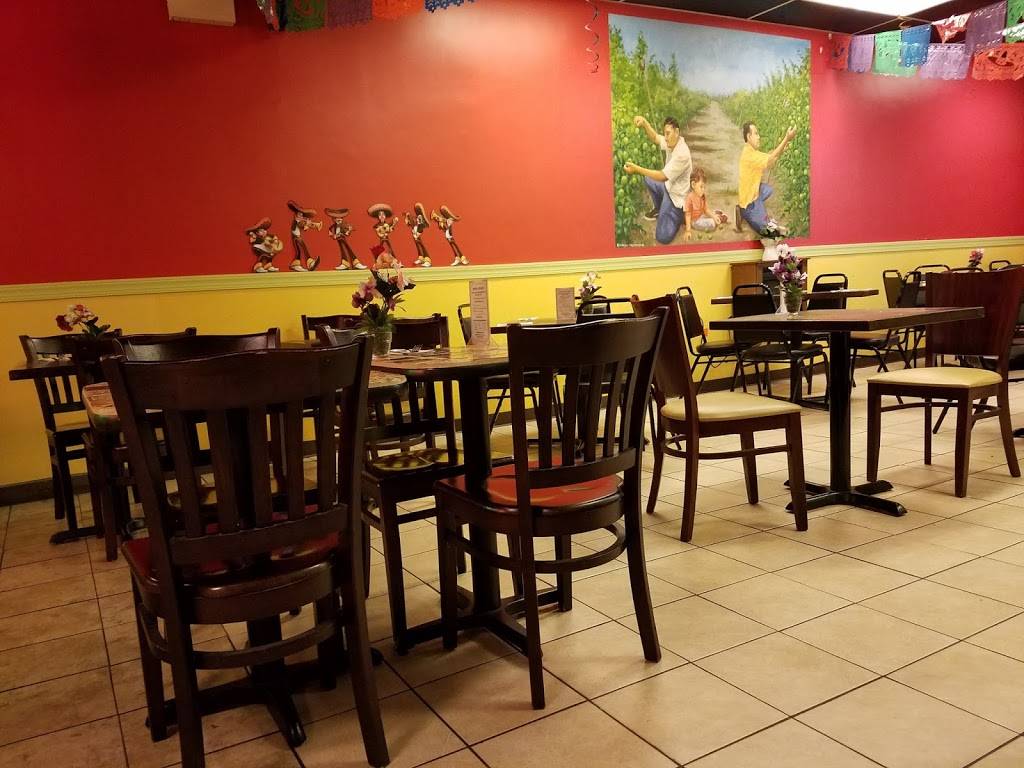 El Limon | restaurant | 845 Lancaster Ave, Bryn Mawr, PA 19010, USA | 4842226928 OR +1 484-222-6928