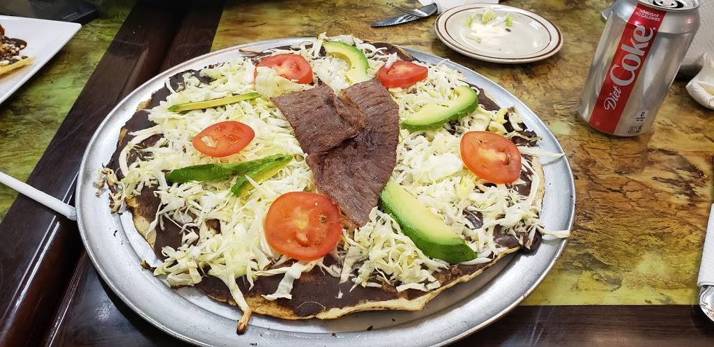 Hierve El Agua | restaurant | 2005 W 8th St, Los Angeles, CA 90057, USA | 2132632665 OR +1 213-263-2665