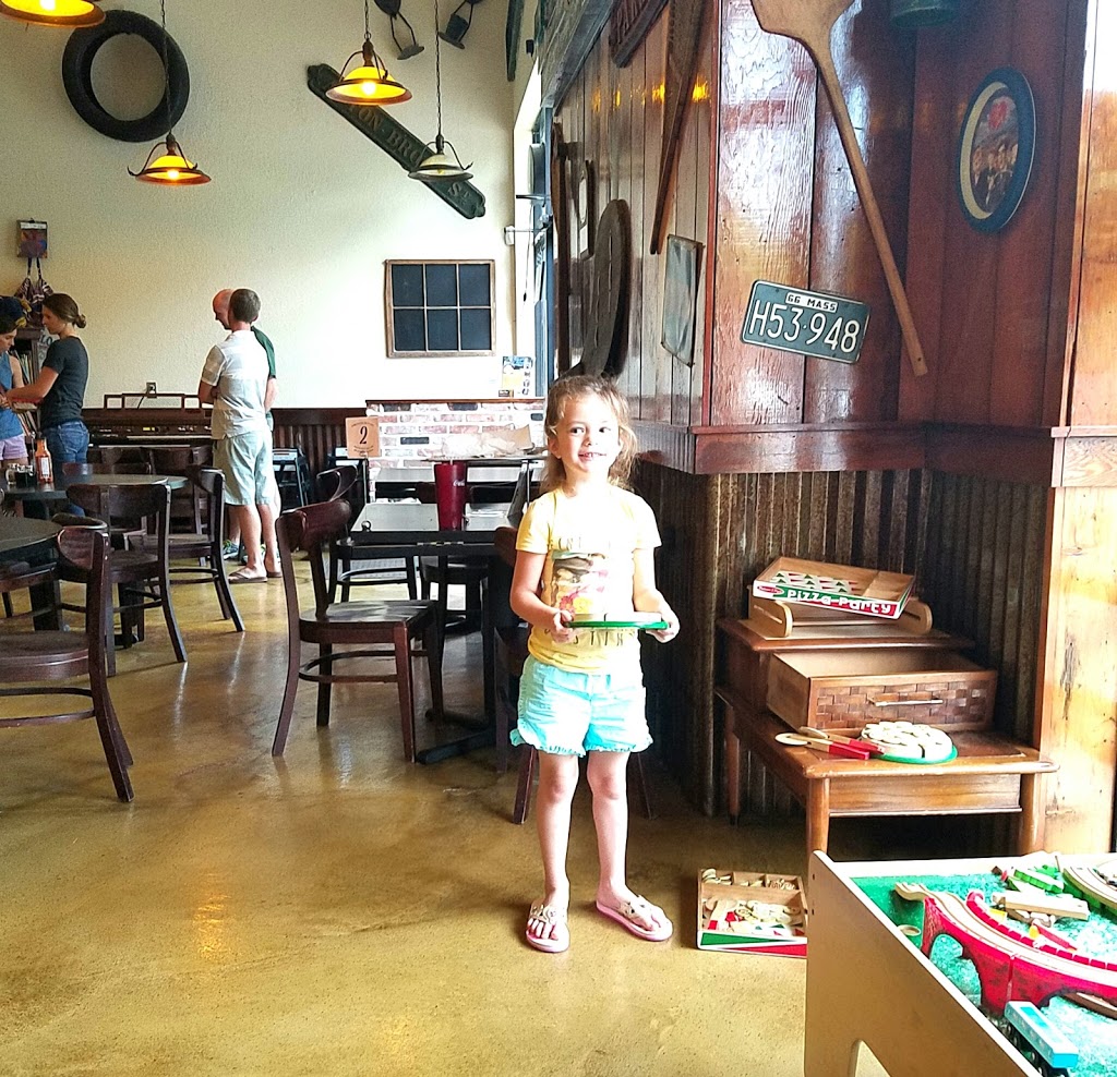 Daves Pizza Garage | restaurant | 2887 Kerry Forest Pkwy #1, Tallahassee, FL 32312, USA | 8505979456 OR +1 850-597-9456