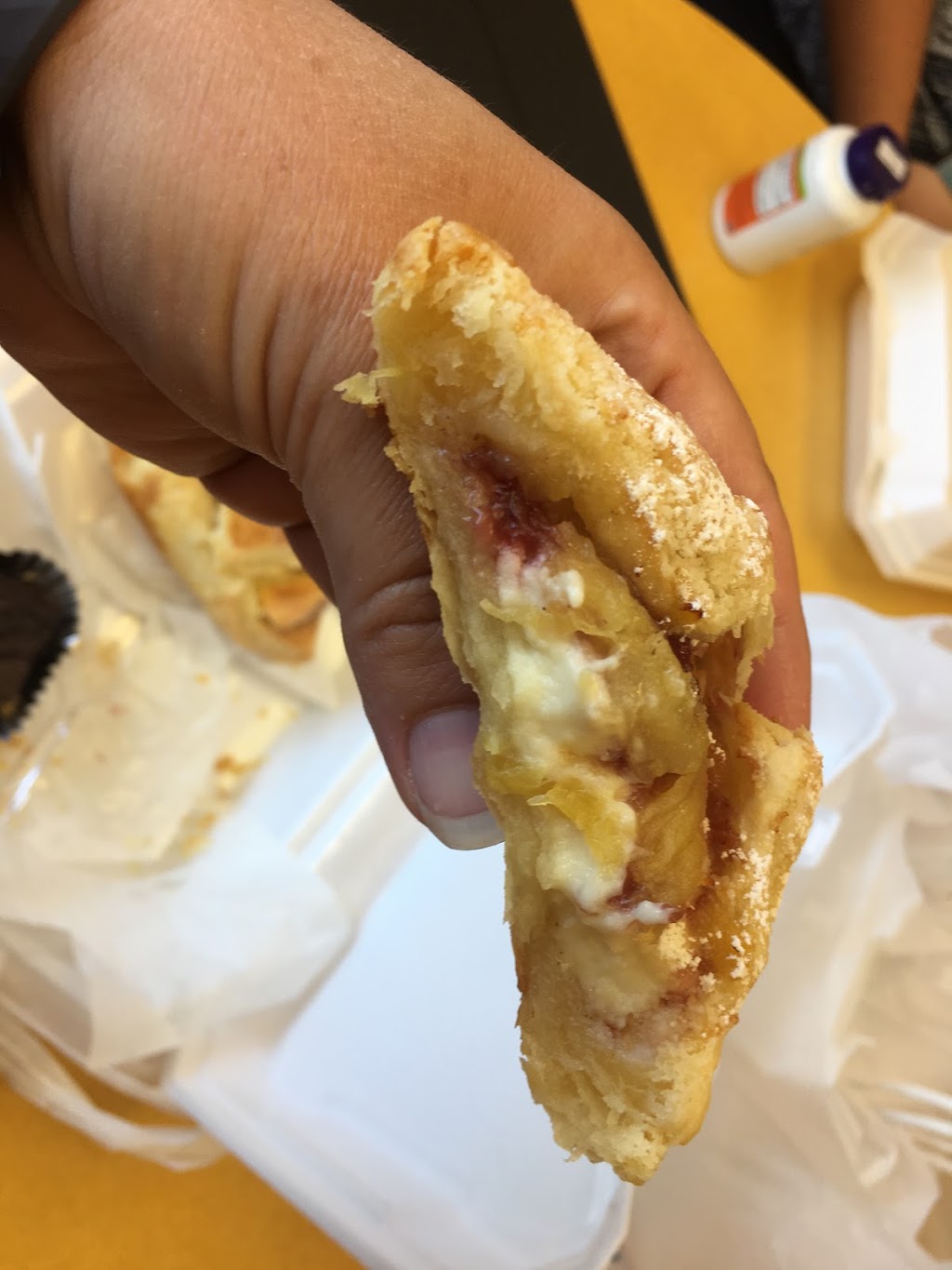 Chantillys Artisan Bakery | restaurant | 210 W Main St, West Plains, MO 65775, USA | 4172552253 OR +1 417-255-2253