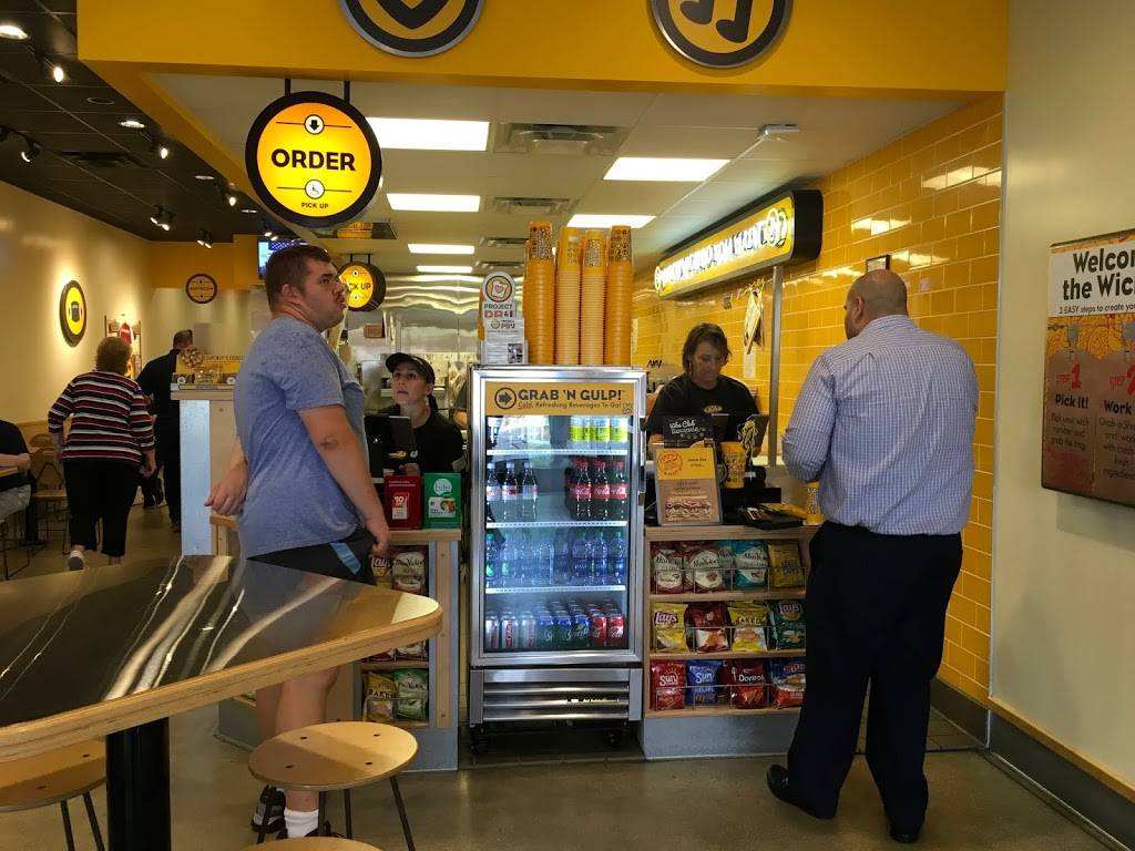 Which Wich Superior Sandwiches | restaurant | 10081 S Federal Hwy, Port St. Lucie, FL 34952, USA | 7722077437 OR +1 772-207-7437