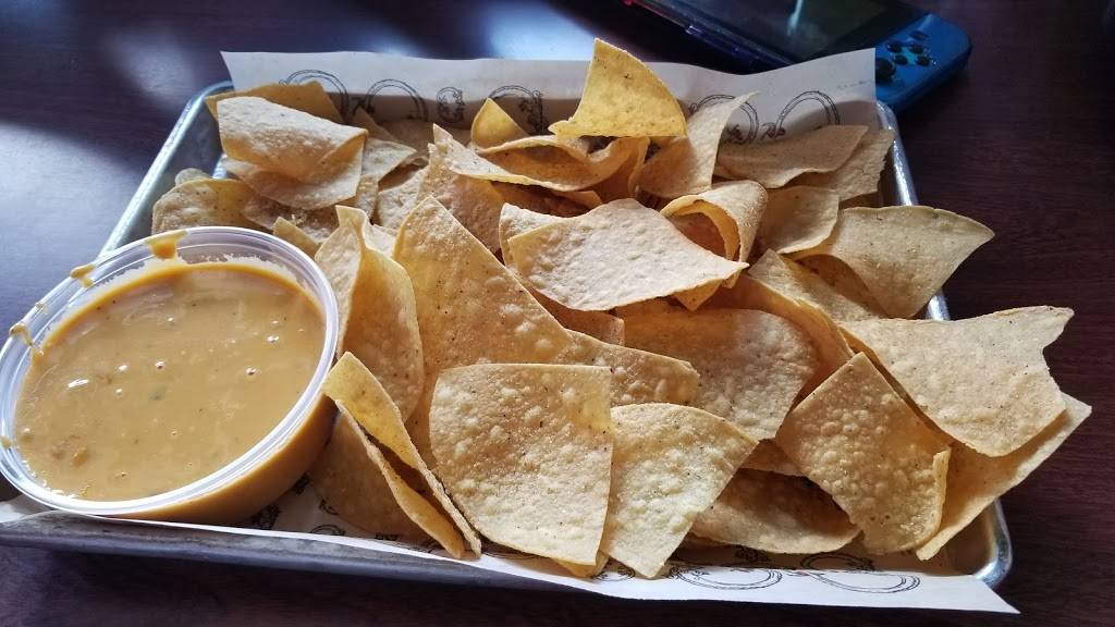 Tijuana Flats | restaurant | 13651 Hunters Oak Dr #107, Orlando, FL 32837, USA | 4077700991 OR +1 407-770-0991