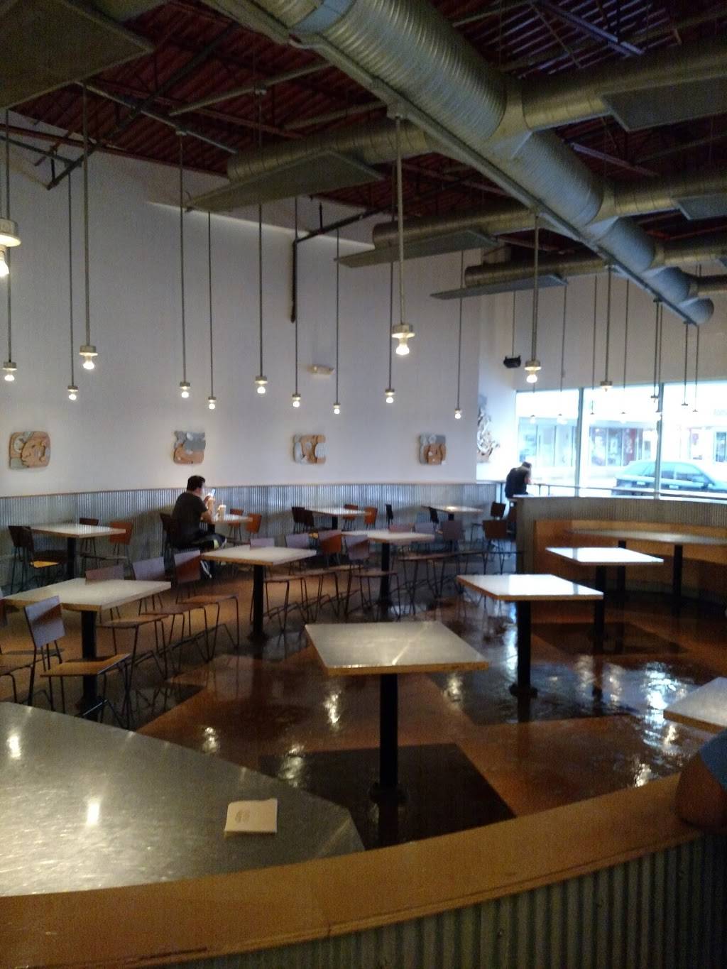 Chipotle Mexican Grill | restaurant | 6901 Rockside Rd Ste 13, Independence, OH 44131, USA | 2169860551 OR +1 216-986-0551