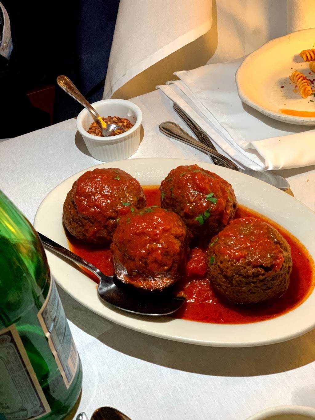 Raos | restaurant | 455 E 114th St, New York, NY 10029, USA | 2127226709 OR +1 212-722-6709