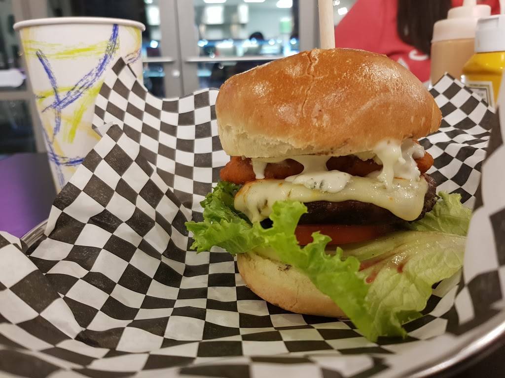 Burly Burger | restaurant | 2572 E South Weber Dr Suite 4, South Weber, UT 84405, USA | 8014797459 OR +1 801-479-7459