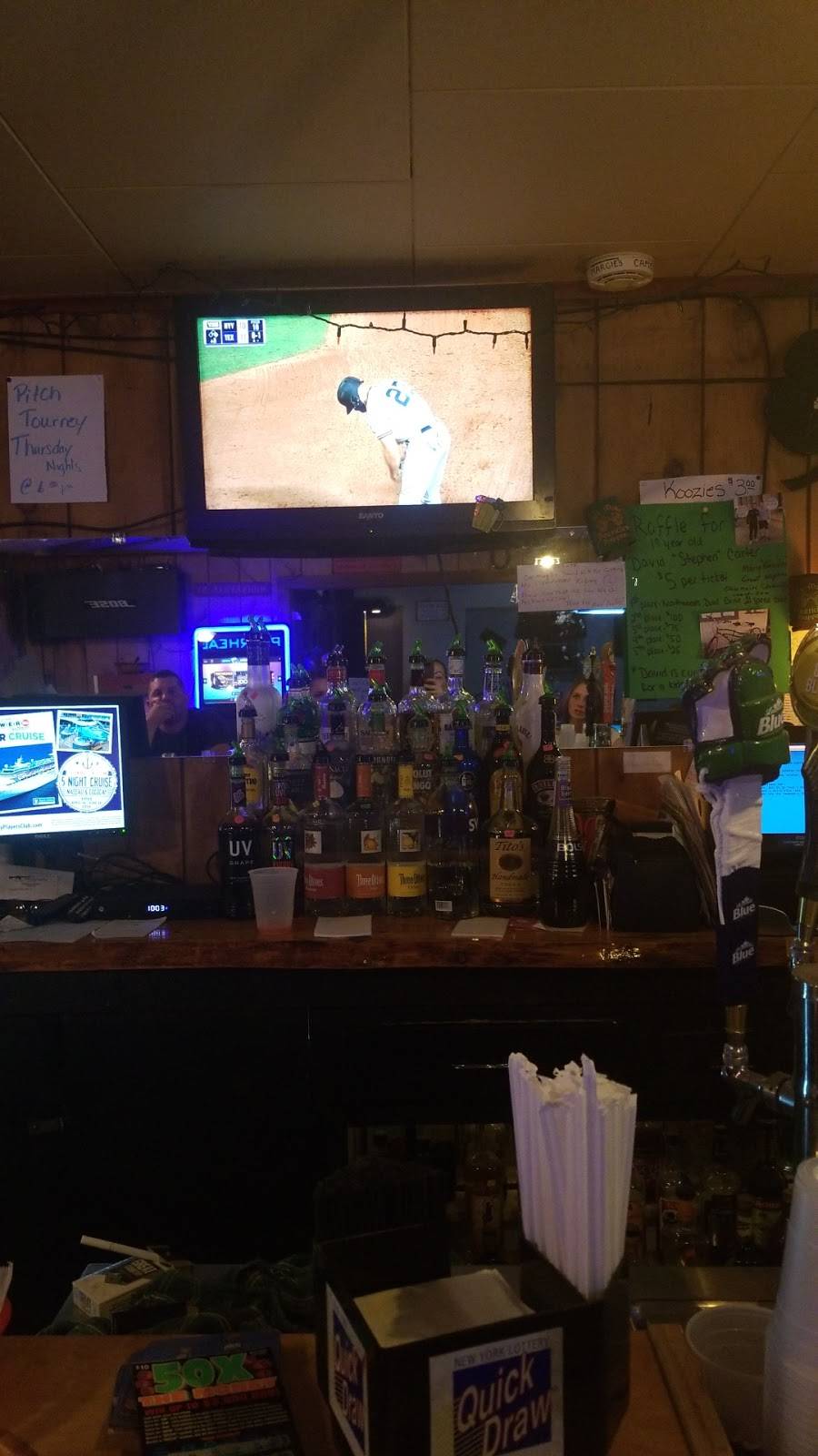 Dibbles Inn | restaurant | 25 Bridge St, Middleville, NY 13406, USA | 3158917789 OR +1 315-891-7789