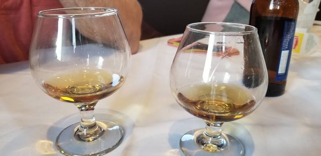 Allegras Café | restaurant | 249 W Main St, Branford, CT 06405, USA | 2034885553 OR +1 203-488-5553