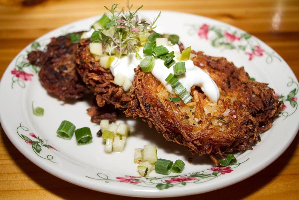 27 Restaurant & Bar | restaurant | 2727 Indian Creek Dr, Miami Beach, FL 33140, USA | 7864767020 OR +1 786-476-7020