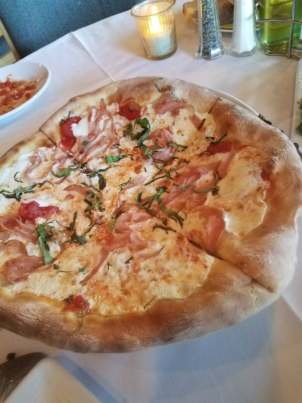 La Bella Italia | restaurant | 1065 Laskin Rd, Virginia Beach, VA 23451, USA | 7574228536 OR +1 757-422-8536