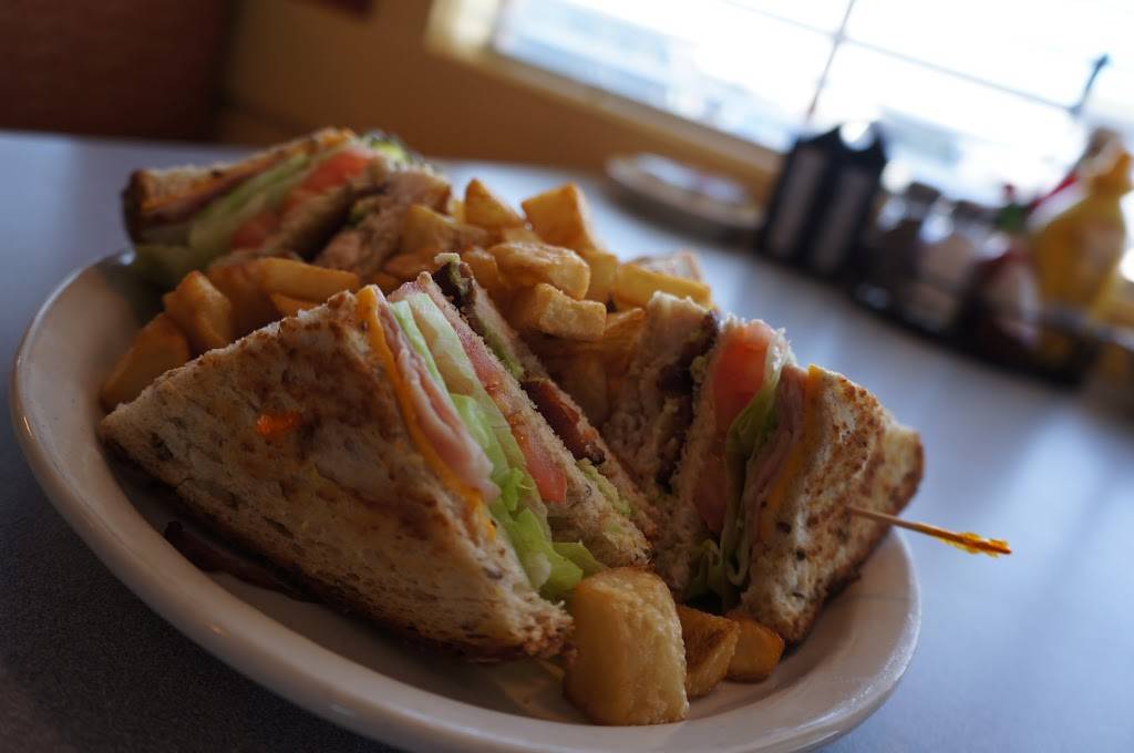 Arts Skillet | restaurant | 9976 E Washington St, Indianapolis, IN 46229, USA | 4632212178 OR +1 463-221-2178