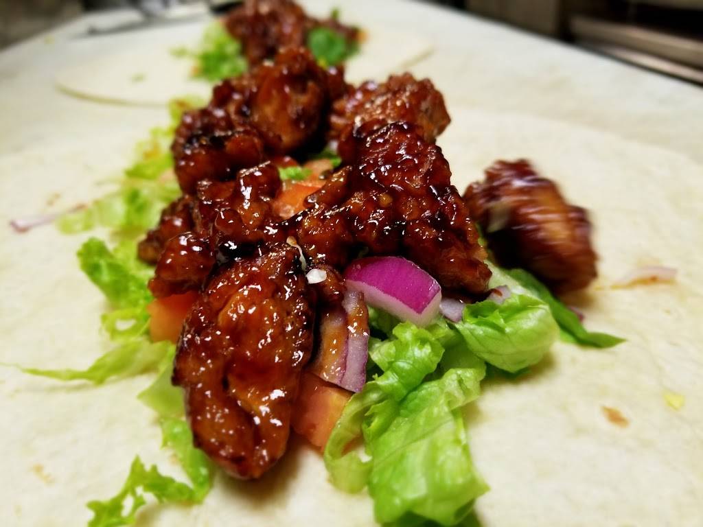 Rubins Restaurant / Arabica | meal takeaway | 312 Chestnut Commons Dr, Elyria, OH 44035, USA | 4403660122 OR +1 440-366-0122