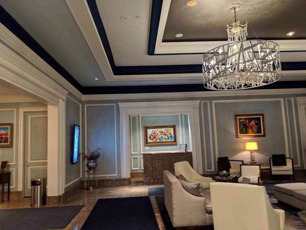 TRIA - Inspired American Cuisine | restaurant | 300 Town Center Dr, Dearborn, MI 48126, USA | 3132534475 OR +1 313-253-4475