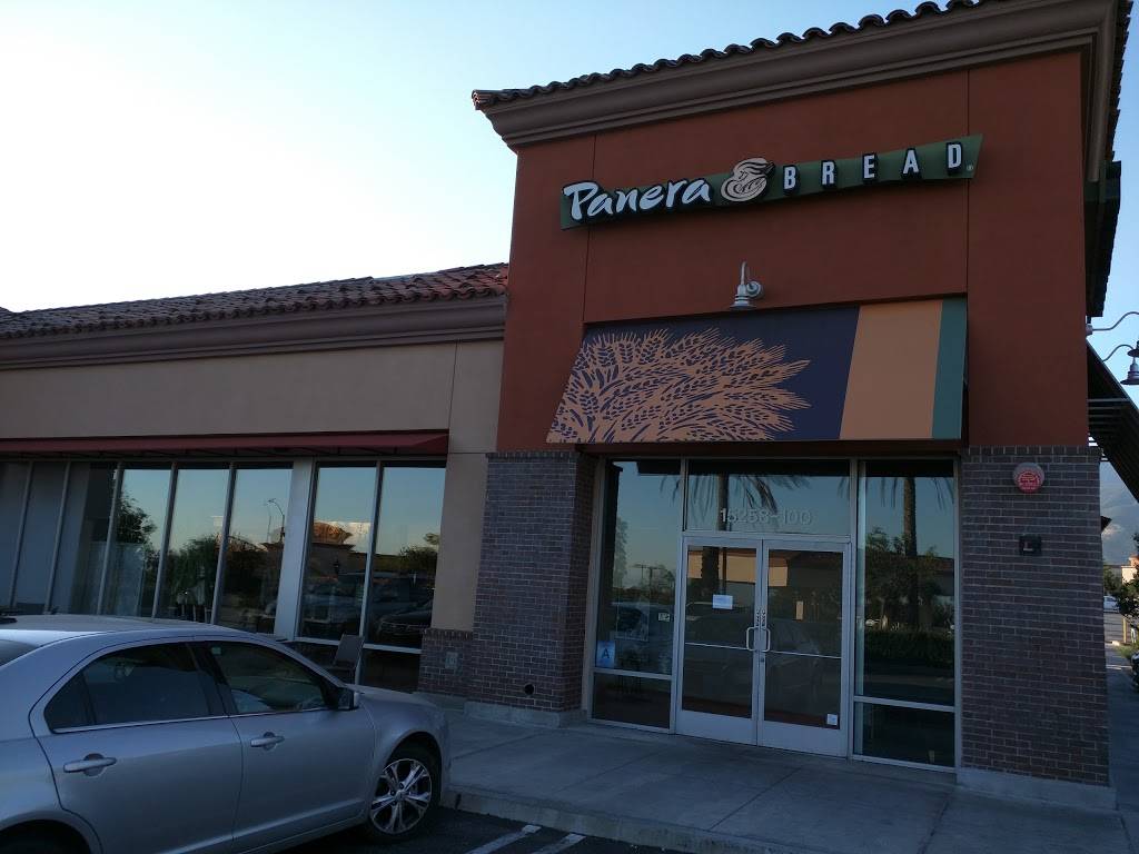 Panera Bread | cafe | 15258 Summit Ave, Fontana, CA 92336, USA | 9096469900 OR +1 909-646-9900