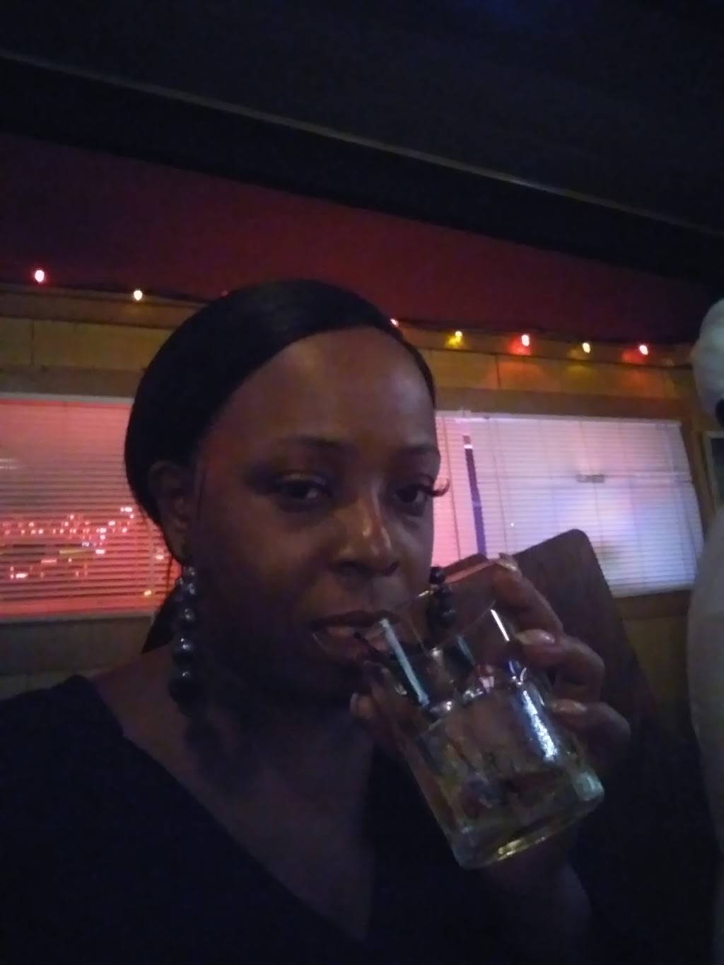 Car Salas | restaurant | 5633 Homeville Rd, West Mifflin, PA 15122, USA | 4124663337 OR +1 412-466-3337