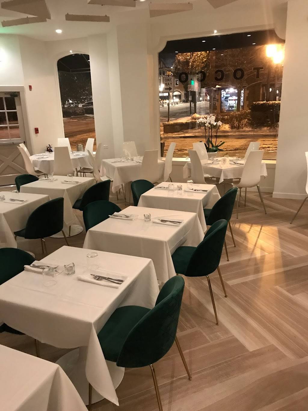 Tocco | restaurant | 507 Chestnut St, Winnetka, IL 60093, USA | 8473866955 OR +1 847-386-6955