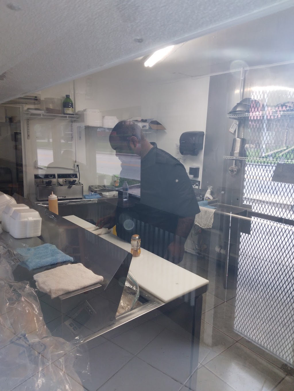 Leias Bistro | restaurant | 646 W Washington St, Orlando, FL 32801, USA | 4072824369 OR +1 407-282-4369