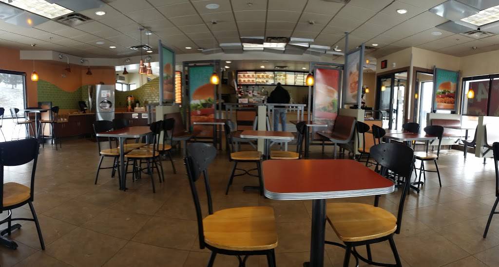 Jack in the Box | restaurant | 3690 New Center Point Blvd, Colorado Springs, CO 80922, USA | 7199005991 OR +1 719-900-5991