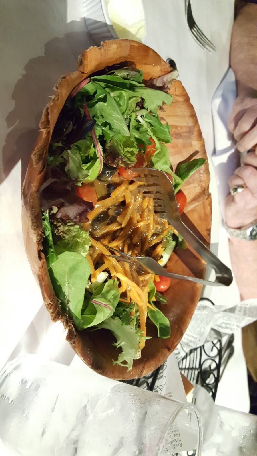 F&J Pine | restaurant | 1913 Bronxdale Ave, Bronx, NY 10462, USA | 7187925956 OR +1 718-792-5956