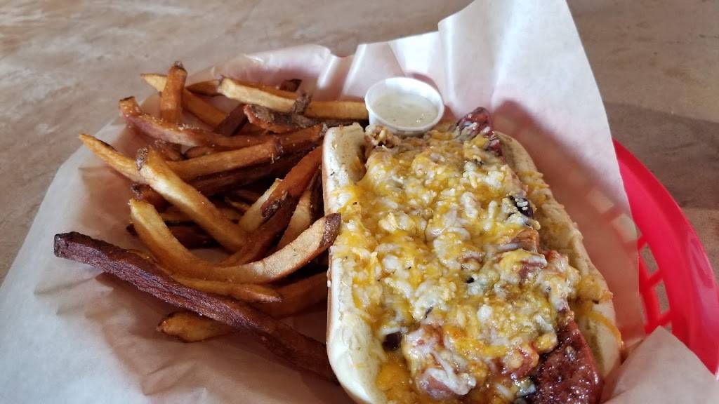 Harleys A Hot Dog Revolution | restaurant | 1500 W Littleton Blvd, Littleton, CO 80120, USA | 7202369617 OR +1 720-236-9617