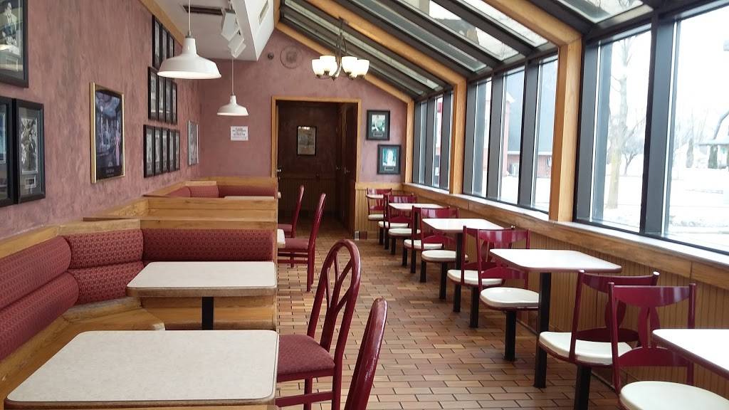 McDonalds | cafe | 2200 Broadway St, Bay City, MI 48708, USA | 9898930971 OR +1 989-893-0971