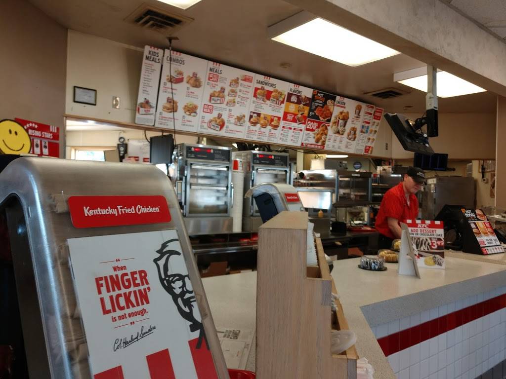 KFC | restaurant | 5299 US-30, Greensburg, PA 15601, USA | 7248508524 OR +1 724-850-8524