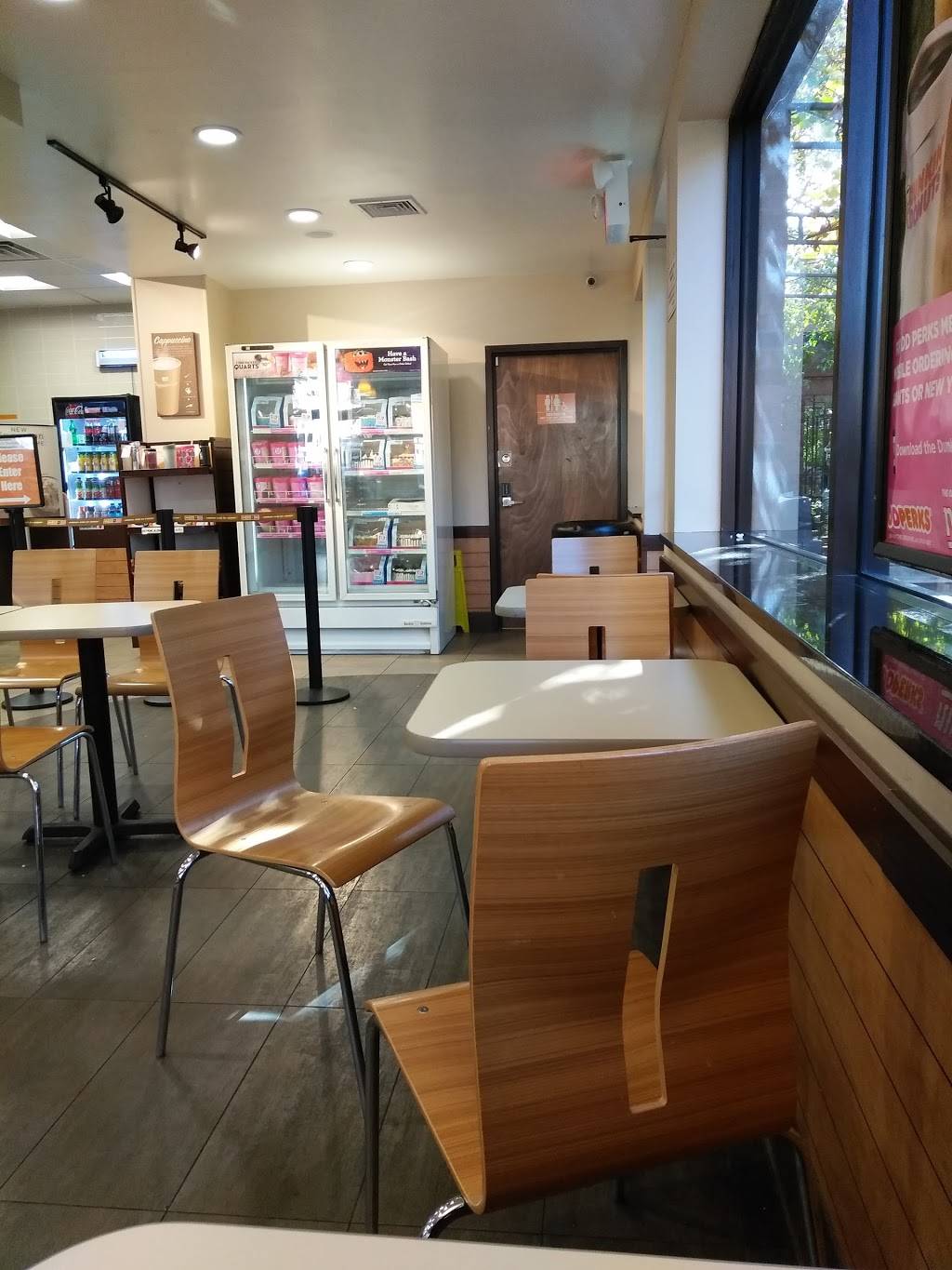 Dunkin | bakery | 383 Court St, Brooklyn, NY 11231, USA | 7187973542 OR +1 718-797-3542