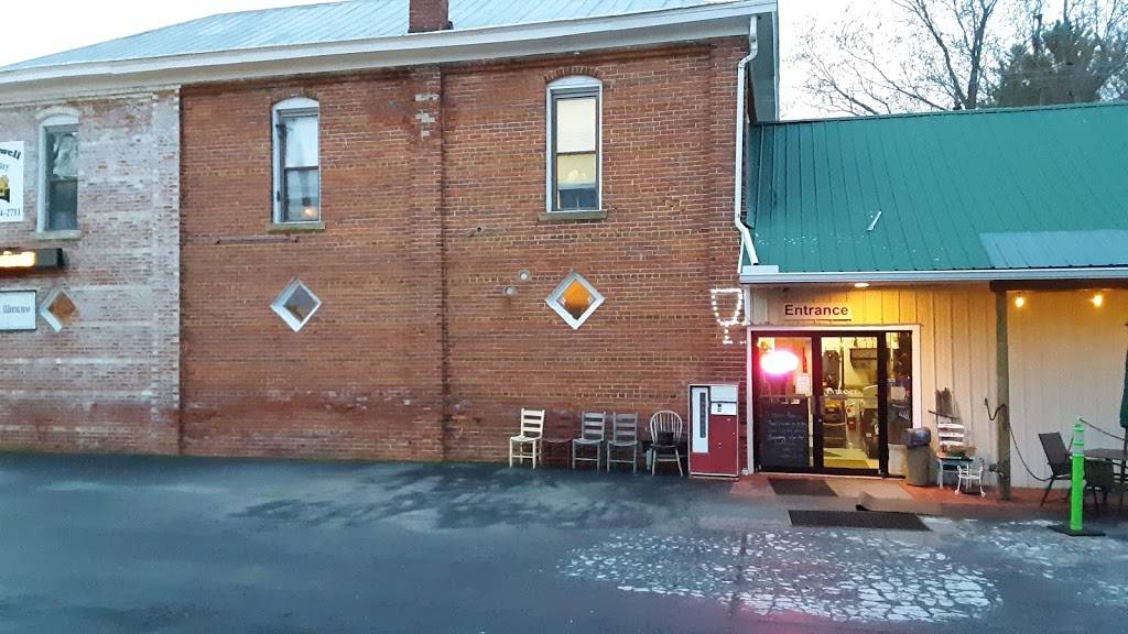 Bardwell Winery | restaurant | 716 N High St, Mt Orab, OH 45154, USA | 5133090781 OR +1 513-309-0781