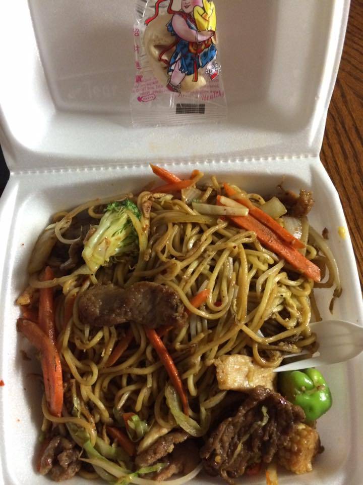 Cashew Station Drive Thru | restaurant | 620 E Battlefield Rd, Springfield, MO 65807, USA | 4178814900 OR +1 417-881-4900