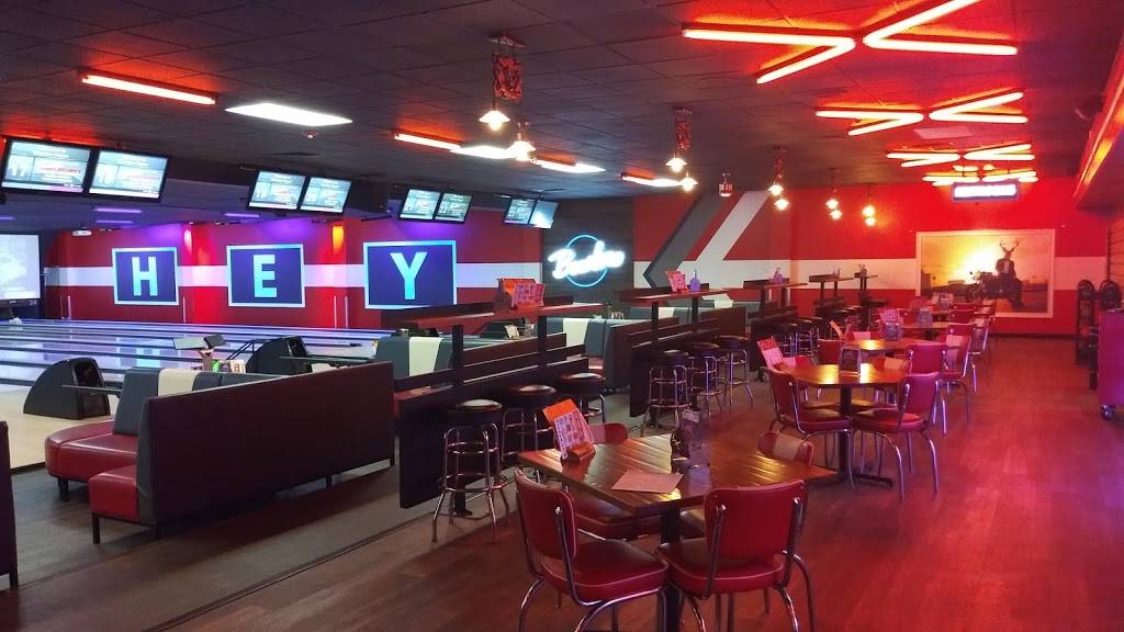 Bowlero Cayce | restaurant | 900 Axtell Dr, Cayce, SC 29033, USA | 8037966300 OR +1 803-796-6300