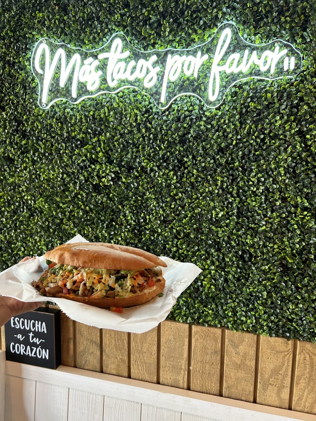 La Taqueria 59 Mexican Grill | restaurant | 22379 AL-59, Robertsdale, AL 36567, USA | 2514372500 OR +1 251-437-2500