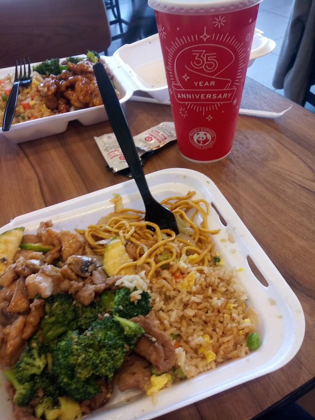 Panda Express | restaurant | 2708 Walton Way, Marion, IL 62959, USA | 6189988670 OR +1 618-998-8670
