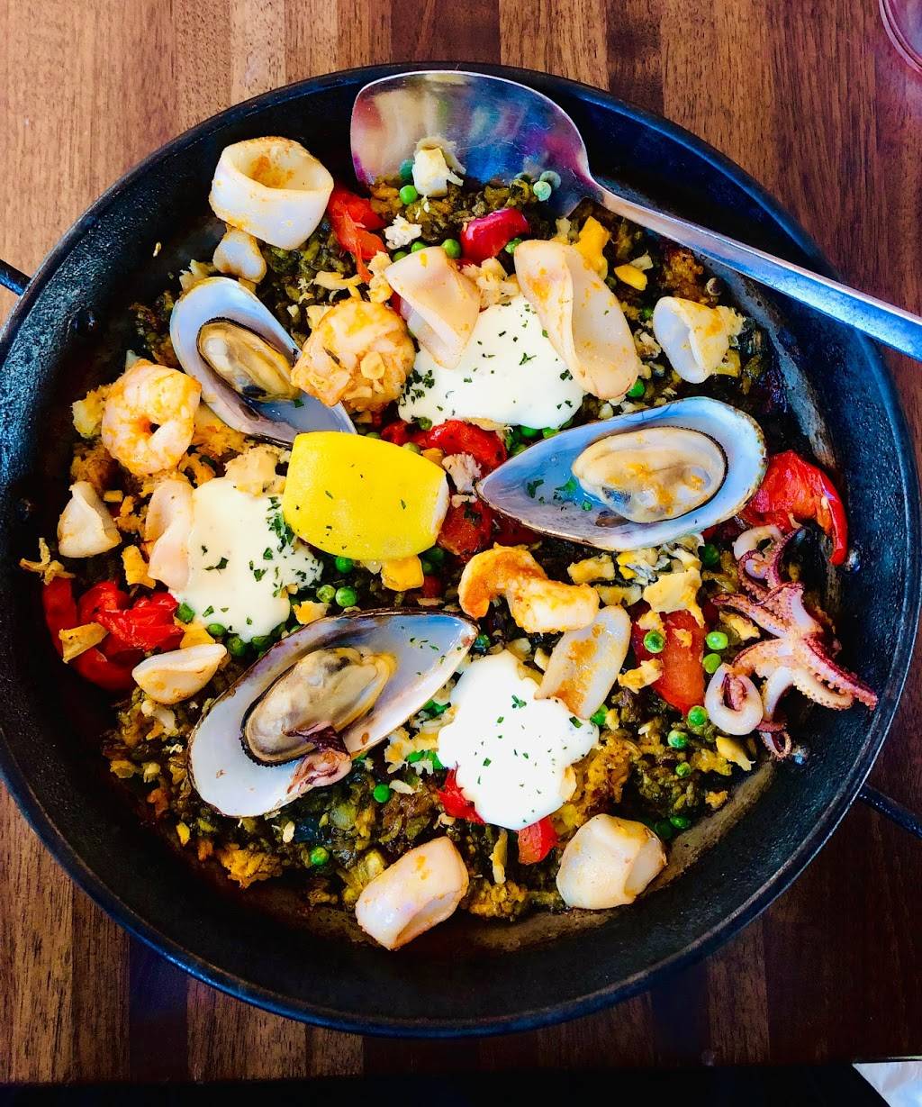 Gerards Paella Y Tapas | restaurant | 701 4th St, Santa Rosa, CA 95404, USA | 7077088686 OR +1 707-708-8686