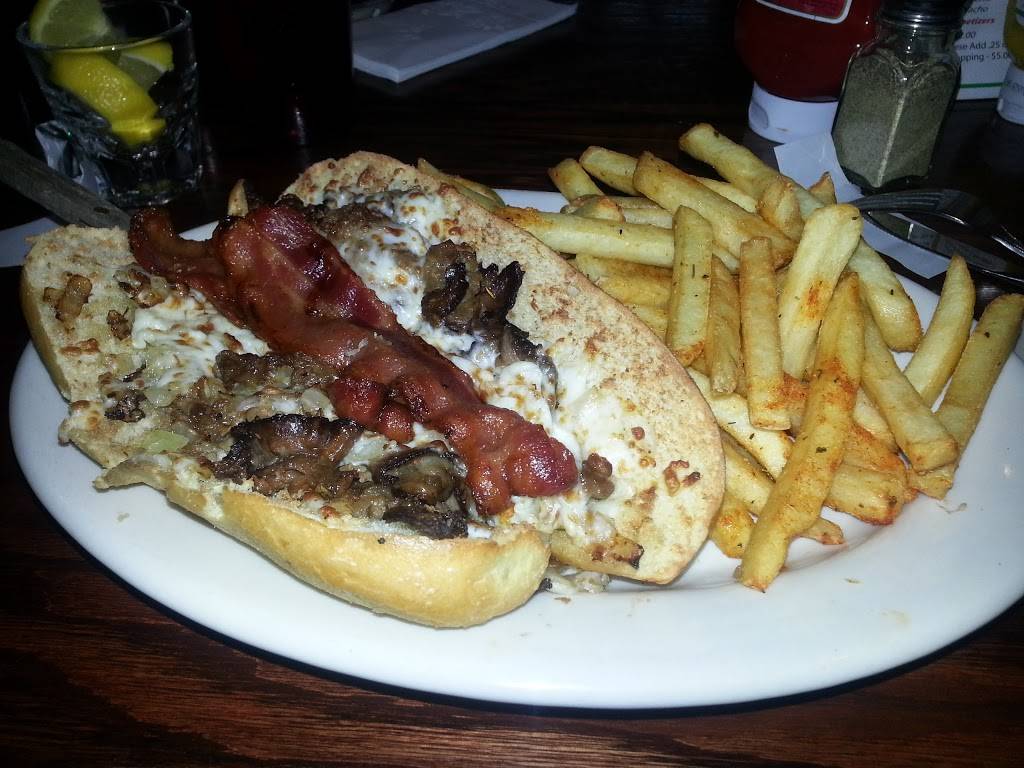 CJ Mahoneys | restaurant | 2511 Livernois Rd, Troy, MI 48083, USA | 2482734600 OR +1 248-273-4600
